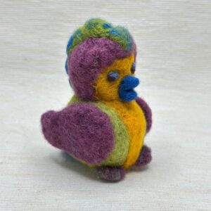 kleiner bunter Vogel